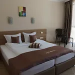 Infinity Park 5*