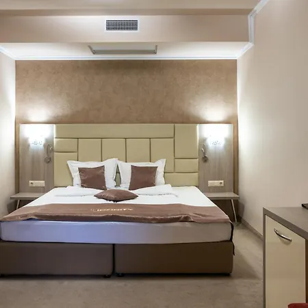 Infinity Park Hotel 5*