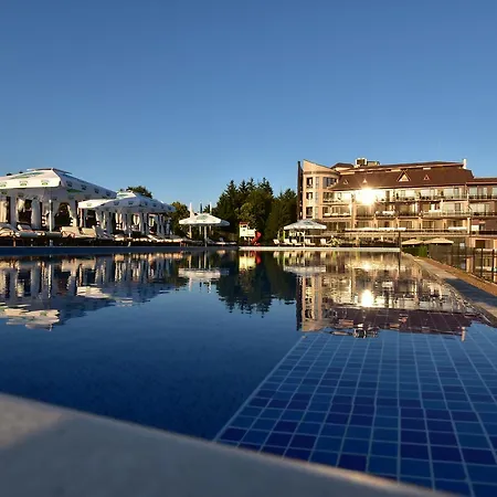 Hotel Infinity Park 5*